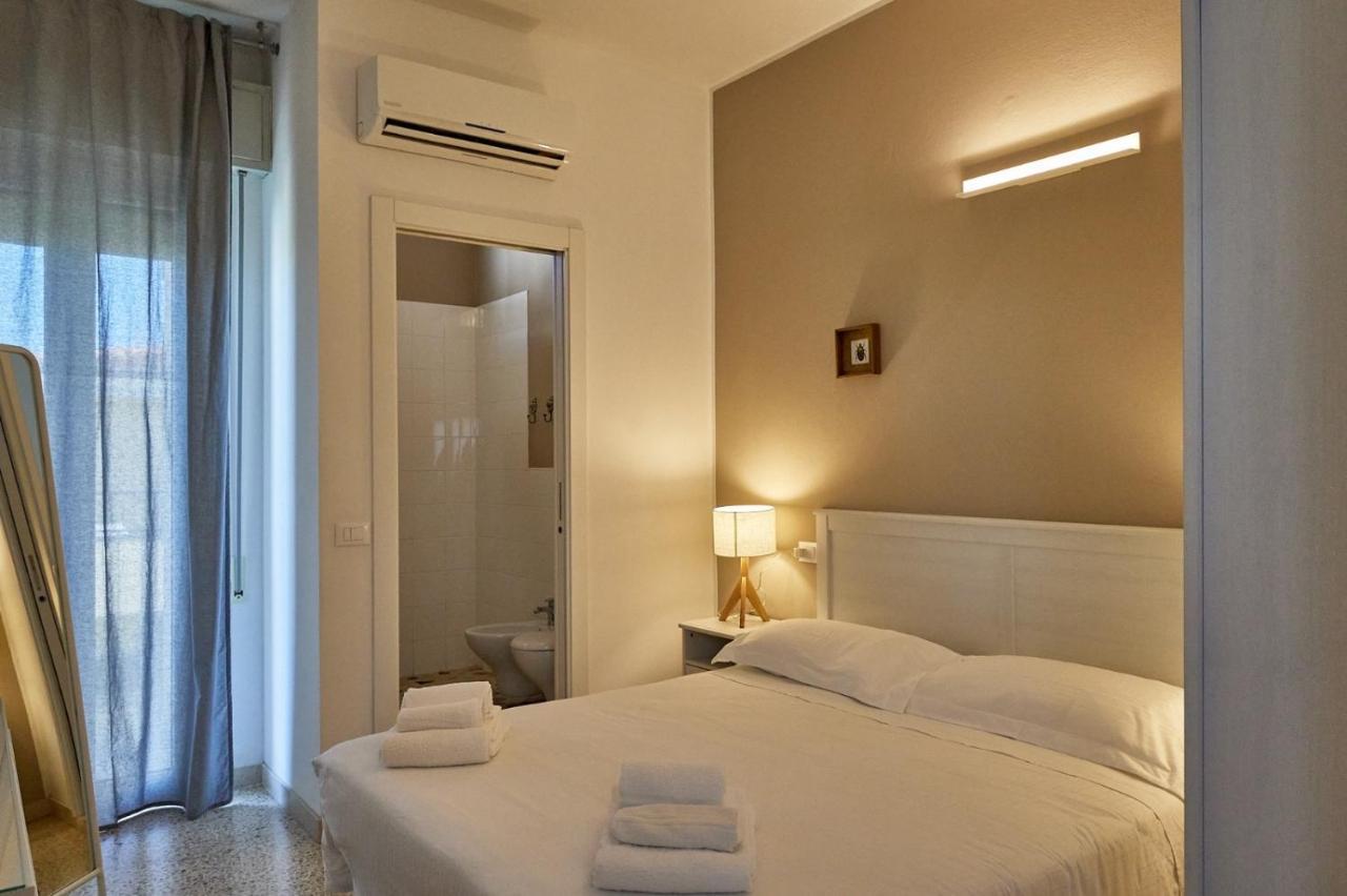 רימיני Hotel Spring מראה חיצוני תמונה