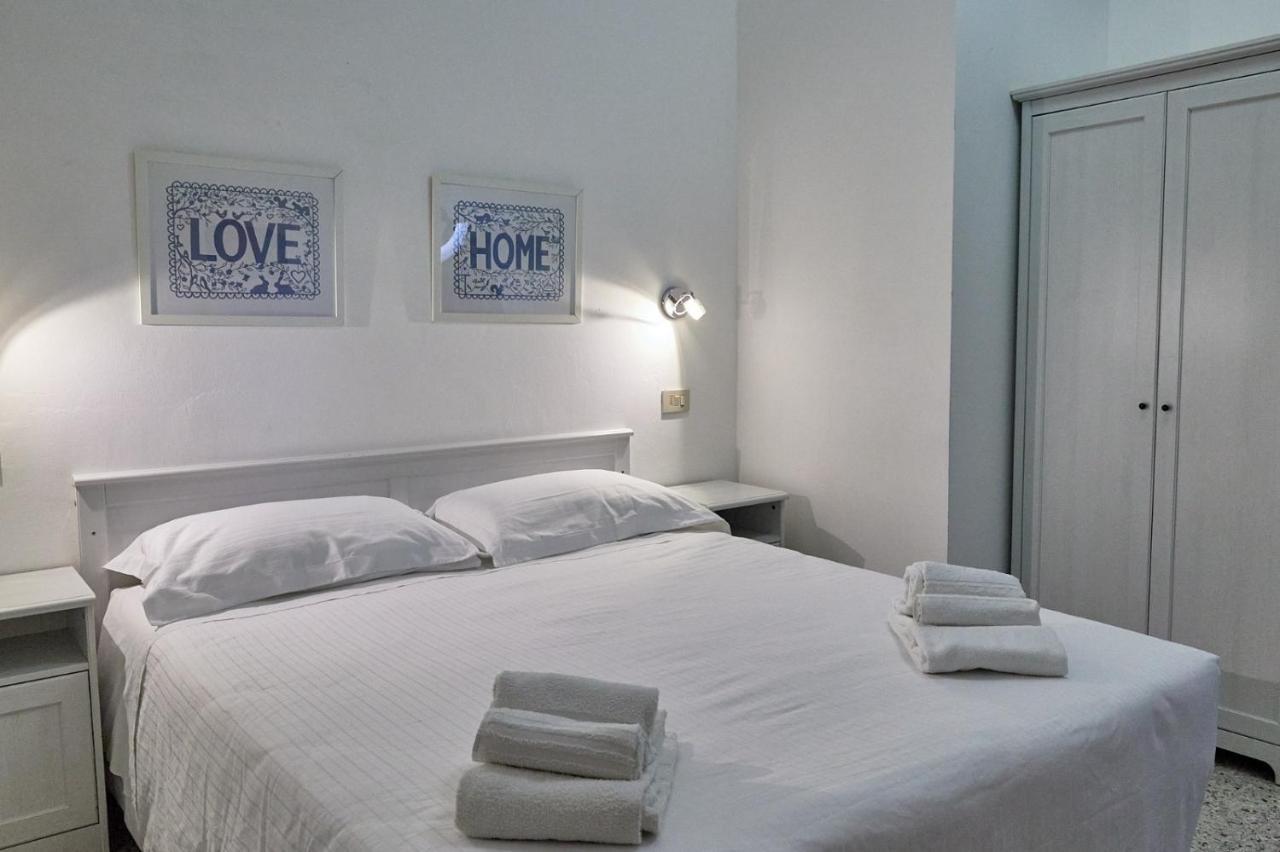 רימיני Hotel Spring מראה חיצוני תמונה