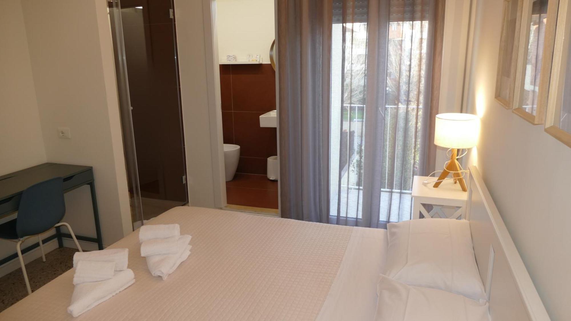 רימיני Hotel Spring מראה חיצוני תמונה